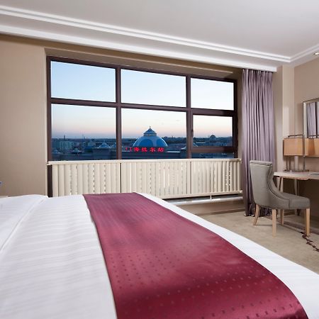 Holiday Inn&Suites Hulunbuir Exterior foto