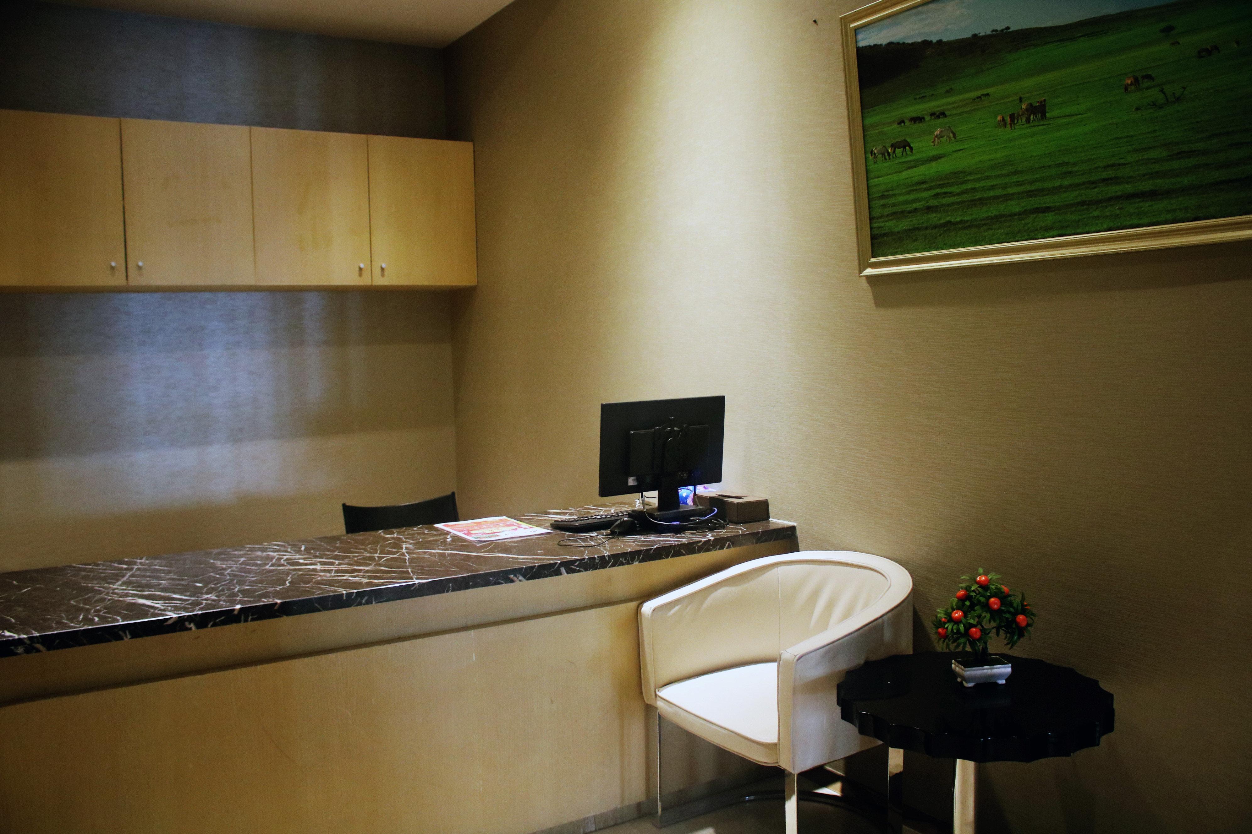 Holiday Inn&Suites Hulunbuir Exterior foto