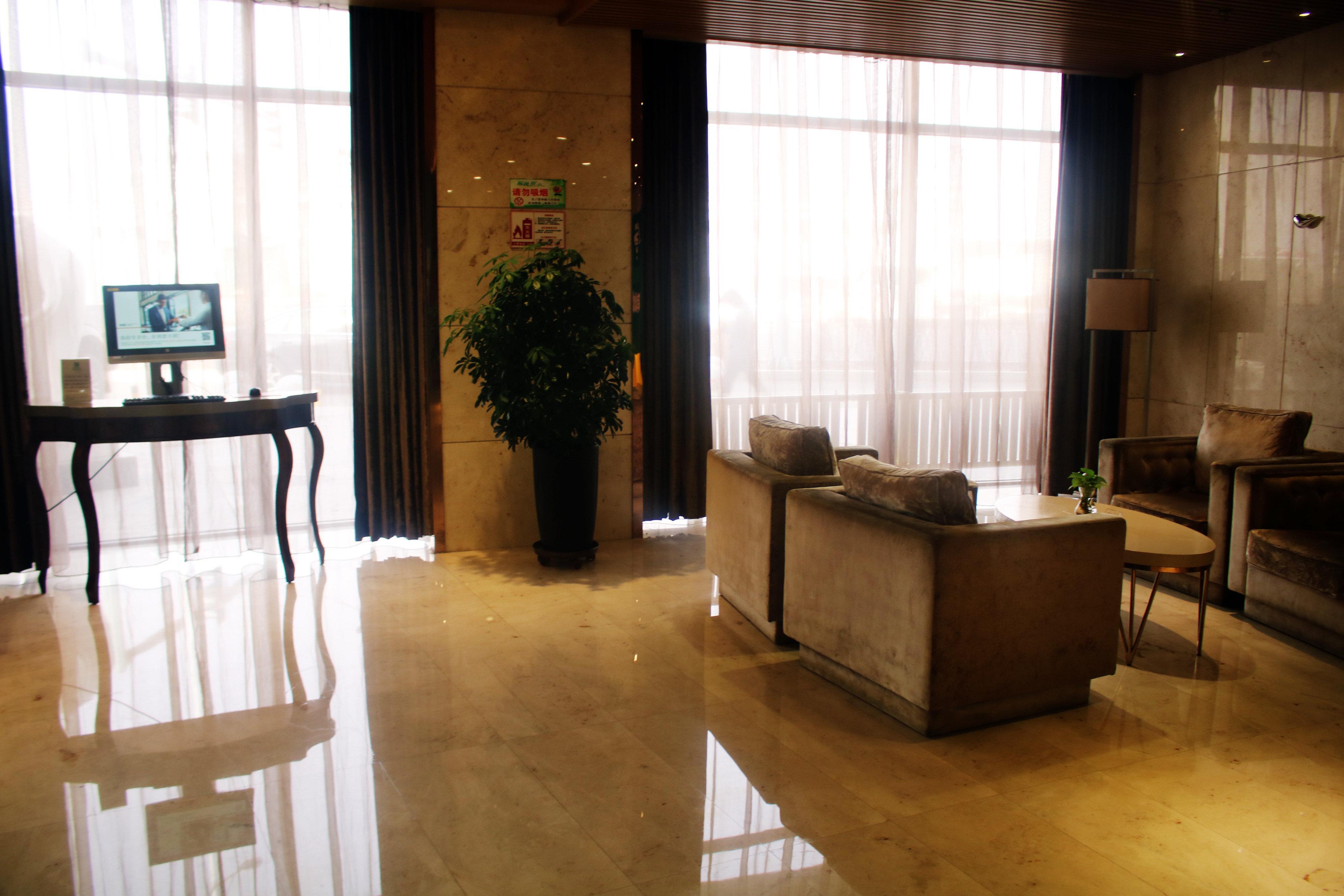 Holiday Inn&Suites Hulunbuir Exterior foto